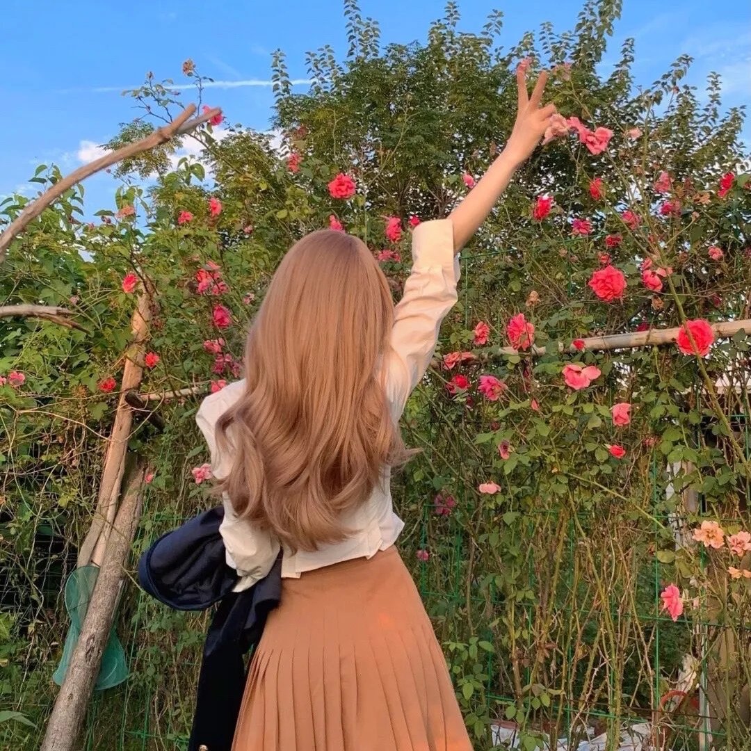 小圆26岁，在做实习医生！